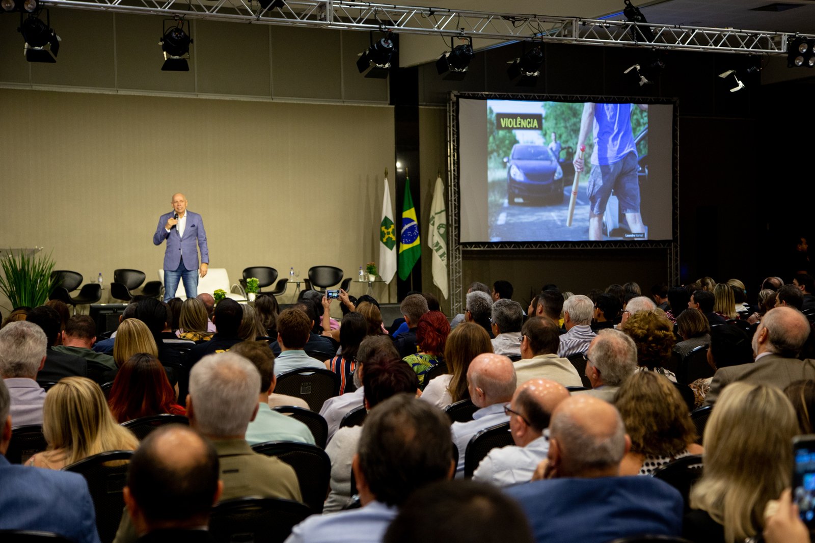 Violência nas estradas e mudanças no Código Brasileiro de Trânsito são pauta no Congresso
