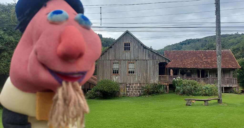 Historiando com Bonecos, um projeto lúdico e educacional para Gramado