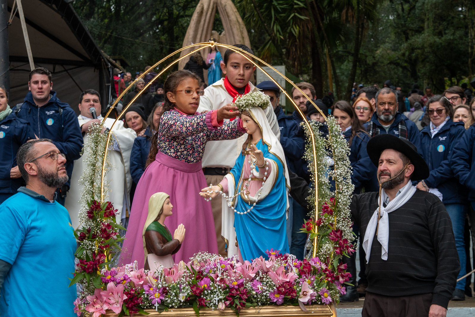 Romarias de Caravaggio reúne milhares de devotos em Canela