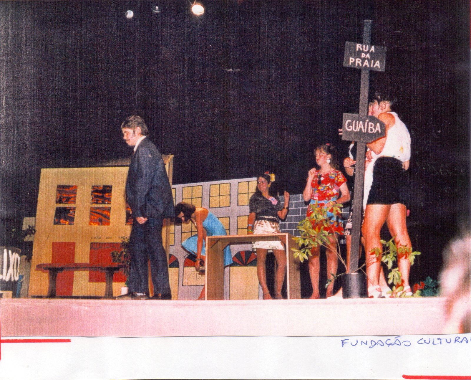 Canela resgata seu legado teatral