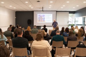 Amserra promove workshop sobre Inteligência Artificial para servidores municipais