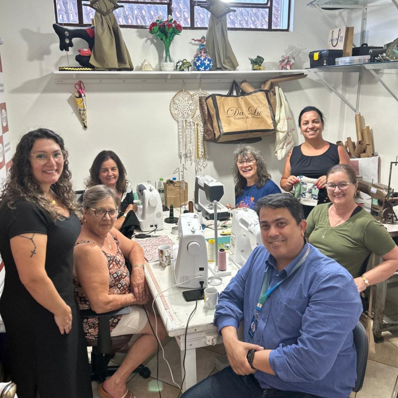 Costurar para transformar: projeto une criatividade, renda e empoderamento